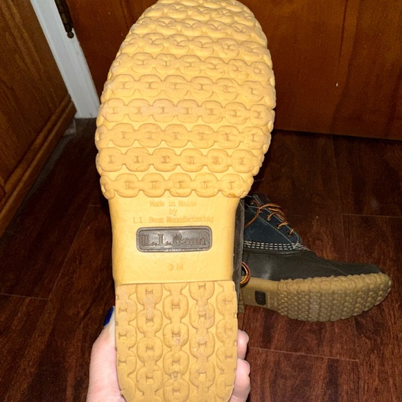 LL Bean Boots youth size 5 - Picture 3 of 13